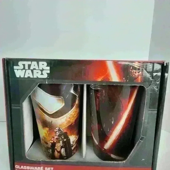 Star Wars Glassware set of two 16 oz glass… - Picture 1 of 5